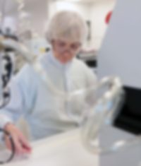 Clean room production Medical technology products for ophthalmic surgery As experts in medical plastics, we are familiar with the special requirements placed on medical technology components for ophthalmology