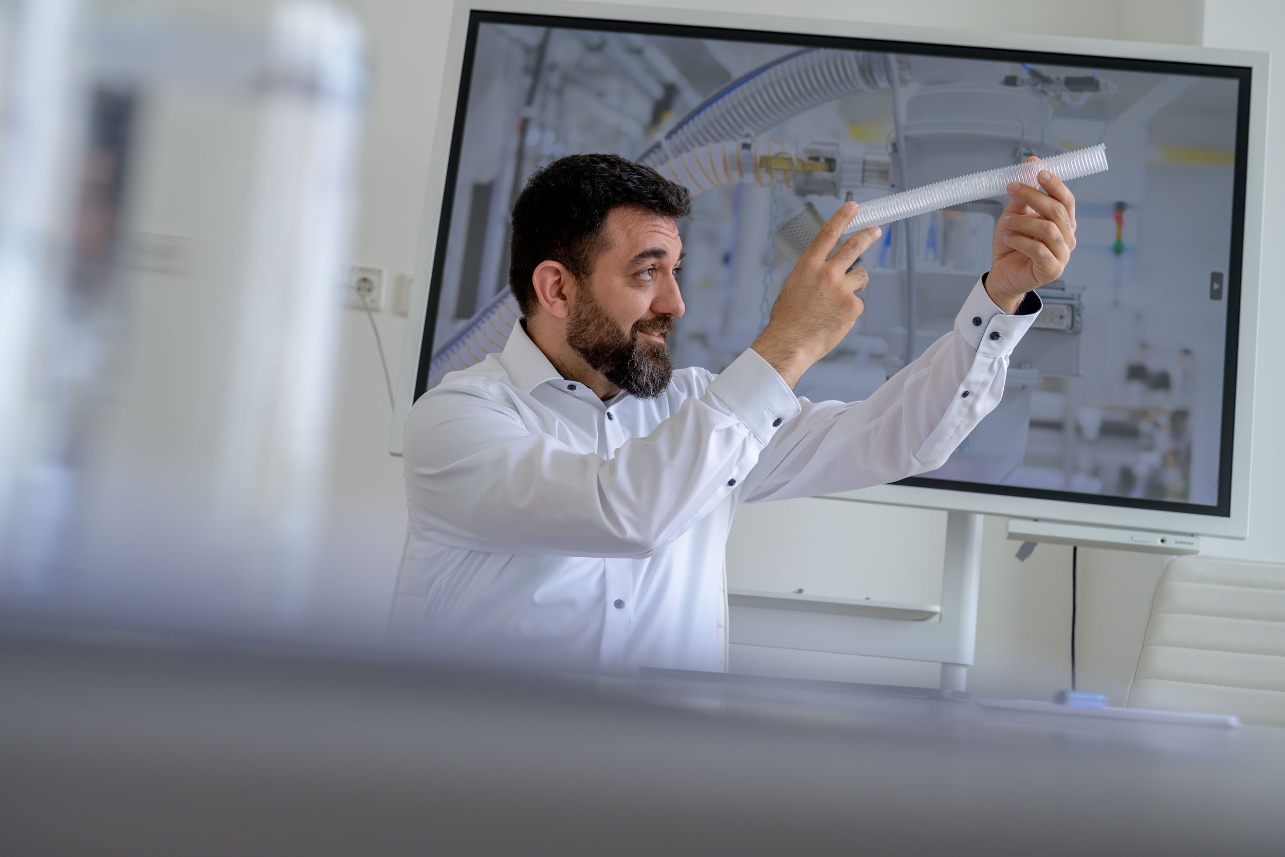 engineering services hoses tubes semicon