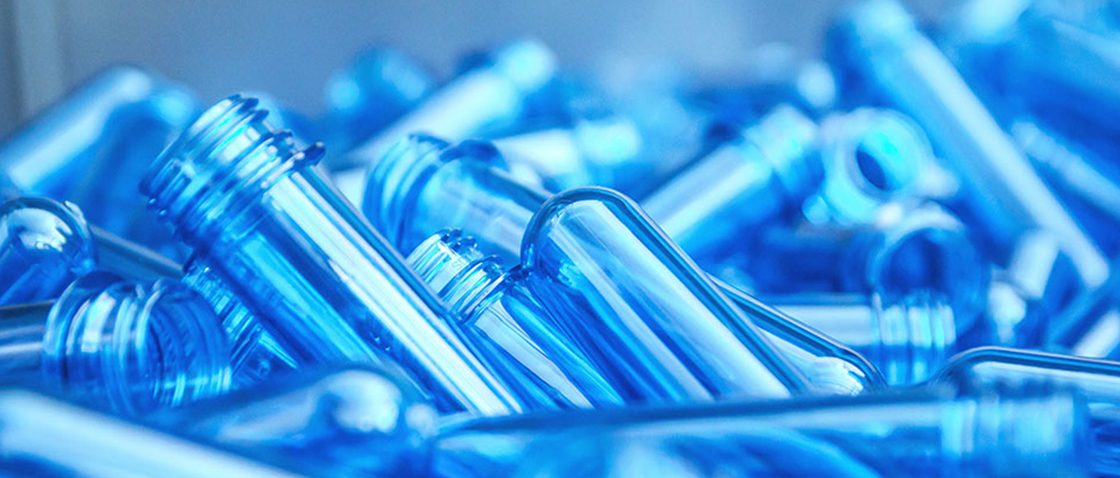 Example of the plastics industry in which the Masterflex Group is active.