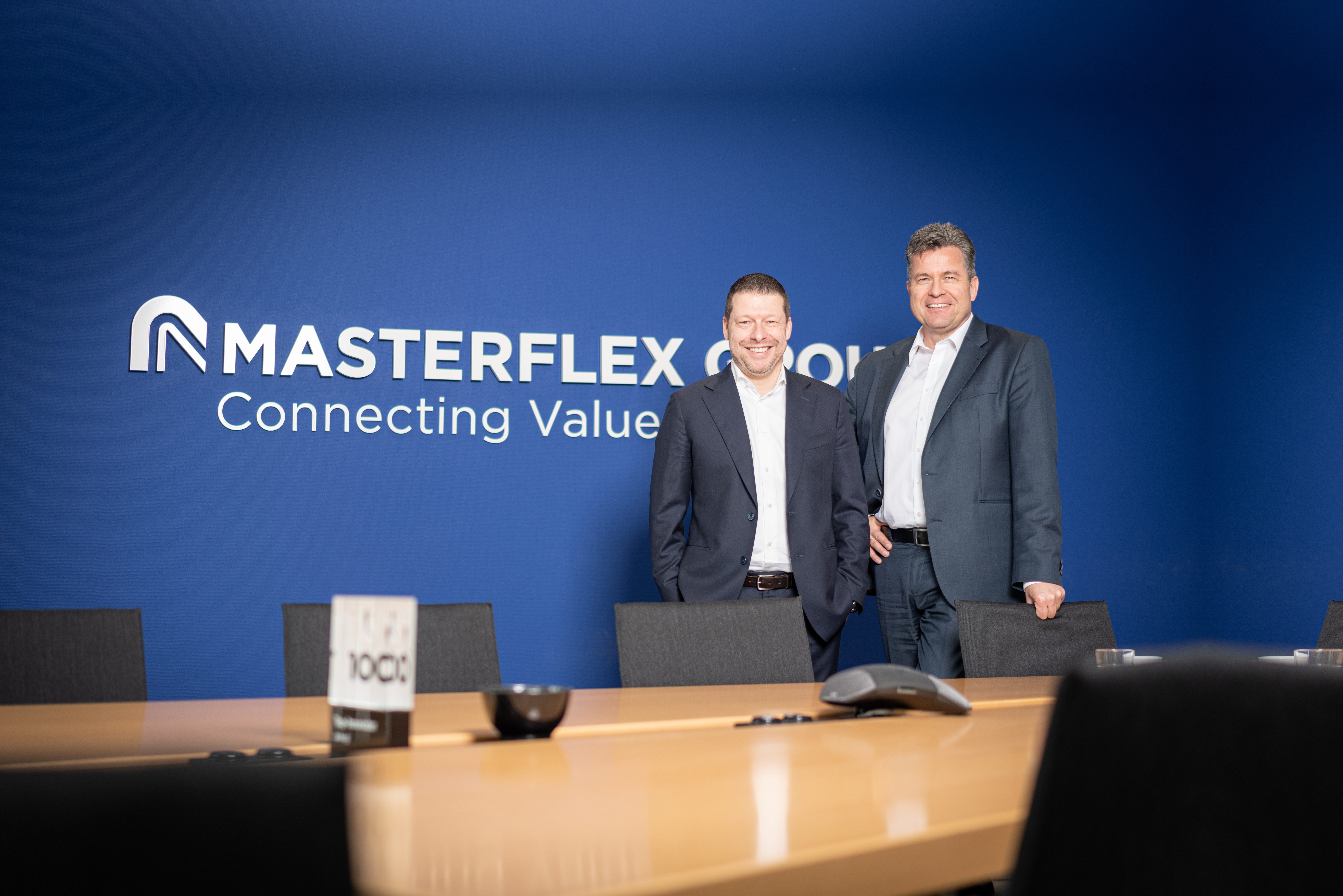 Personenfoto des Vorstandes der Masterflex Group: Dr. Andreas Bastin und Mark Becks