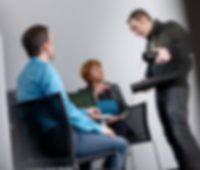 Masterflex Group: Office Masterflex Group: Employees talking about product in the office