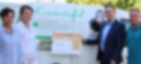 Masterflex Group Masterflex Spendenübergabe an die Tafel Bild: Personen bei der Scheckübergabe