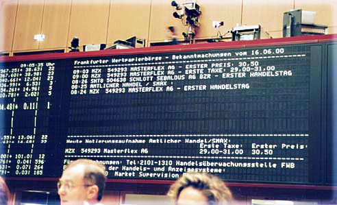 Masterflex Group, Masterflex SE: Hinweis auf Börsentafel zum Börsengang der Masterflex AG am 16.Juni 2000 an der Frankfurter Börse mit einem Einstiegspreis von 30,50  DM pro Stück