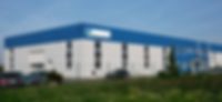 Das Team des Vertriebsstandorts Tschechien Masterflex Group, Masterflex Cesko: Abbildung des Teams vom Produktions- und Vertriebsstandorts Masterflex Cesko .r.o. in Tschechien in der Produktionshalle