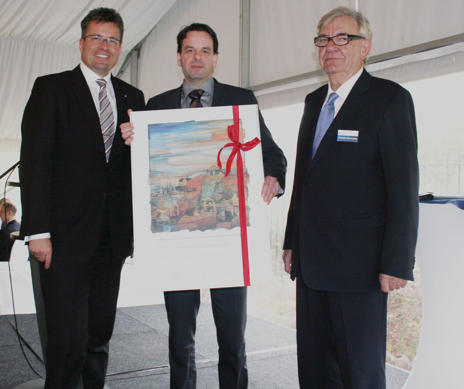 Masterflex Group, Masterflex: Übergabe der Jubiläumsurkunde der Industrie und Handelskammer zu Gelsenkirchen an den Vorstandsvorsitzenden Dr. Andreas Bastin und an den Vorsitzenden des Aufsitchtsrats Herrn Friedrich Wilhelm Bischoping, anlässlich des 25 jährigen Firmenjubiläums von Masterflex 