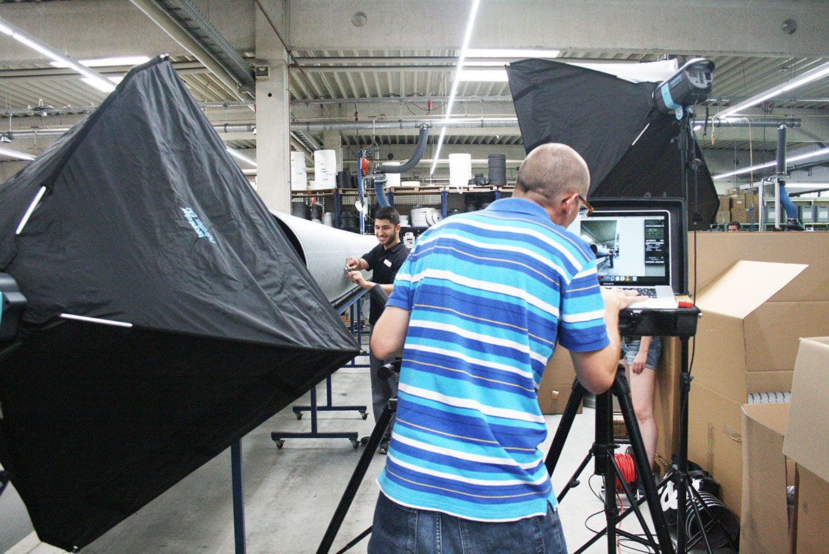 Masterflex Group, Masterflex: Fotoshooting in den Produktionshallen bei Masterflex im Rahmen der bundesweiten Anzeigenkampagne für den Industriestandort Gelsenkirchen  