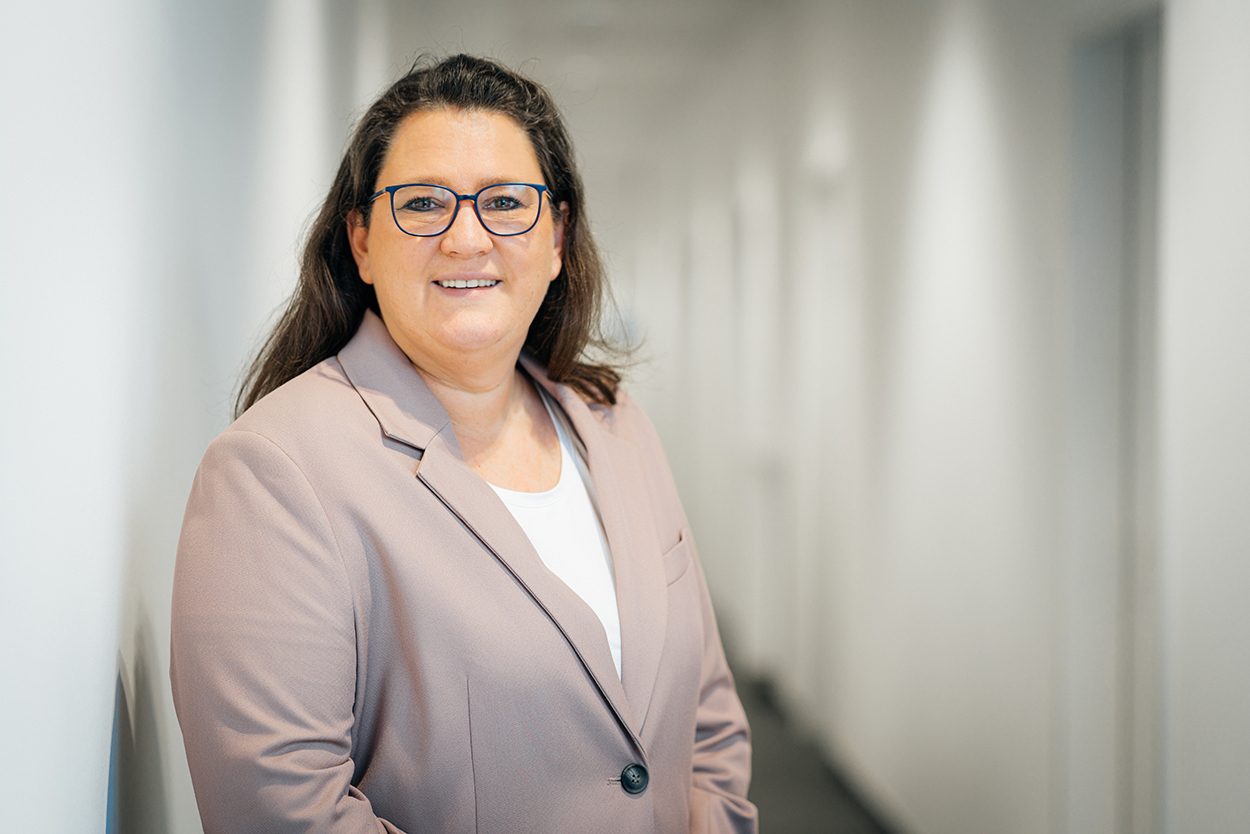 Personenbild: Personalleiterin Masterflex Christina Neubauer