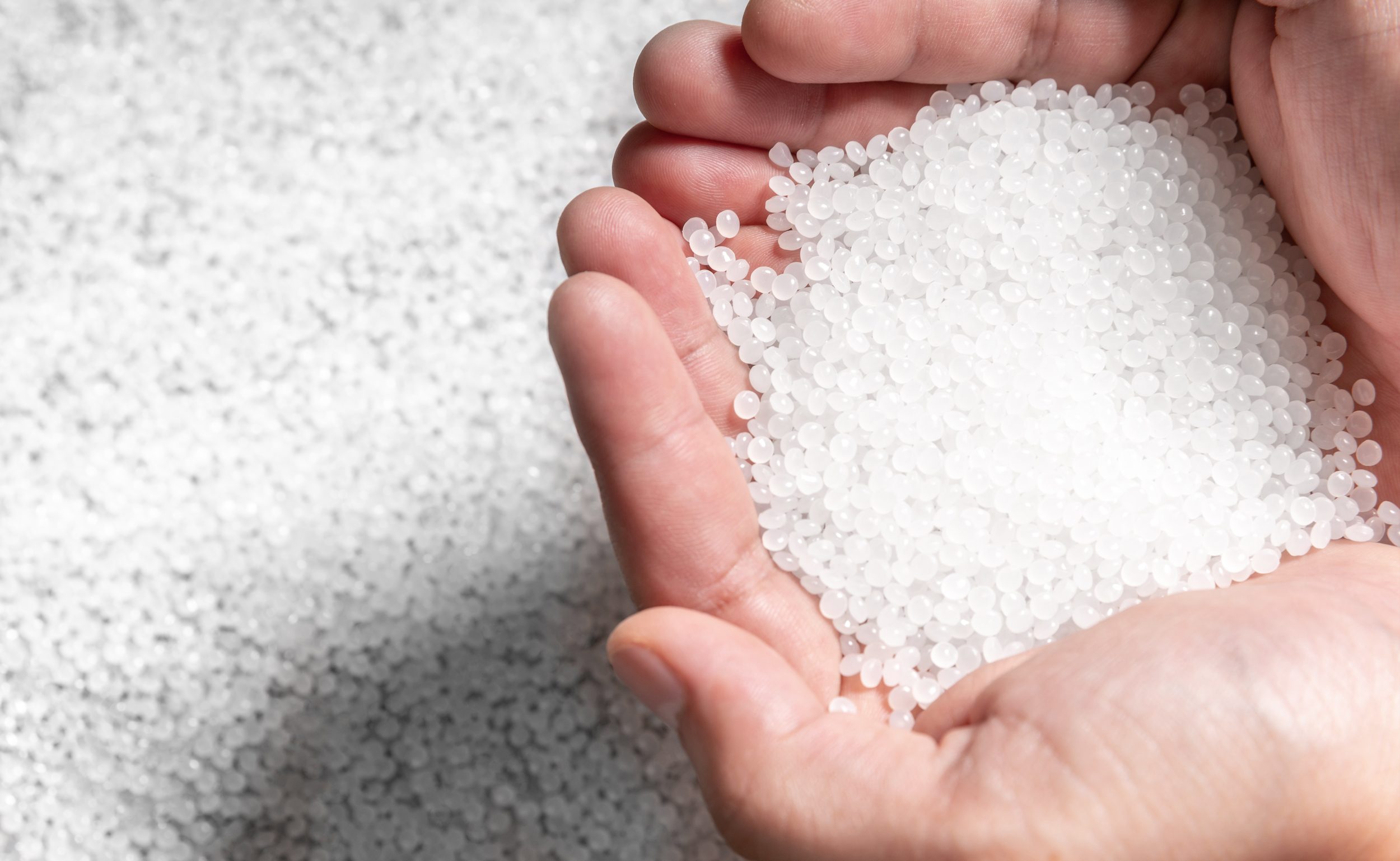 Material picture: Polyethylene granulate Material of Masterflex