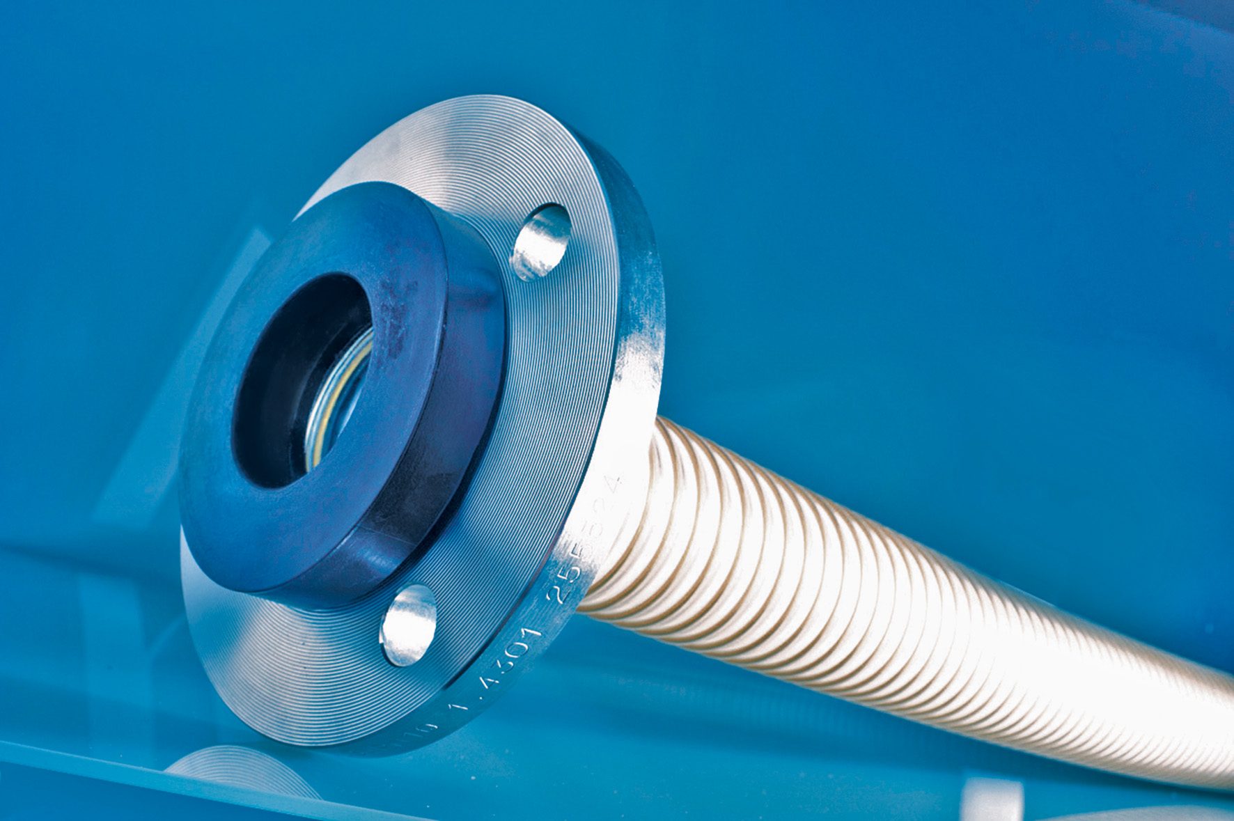 Product image: Hose system - spiral hose with coating sprue