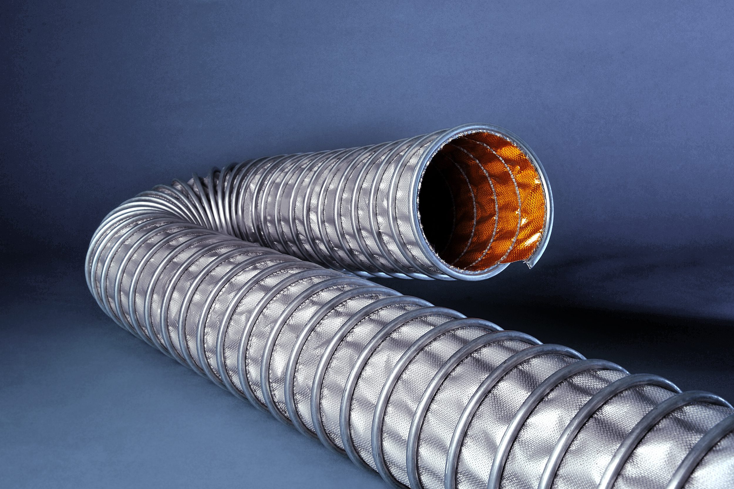 Illustration of the bending radius of a Masterflex Clip hose