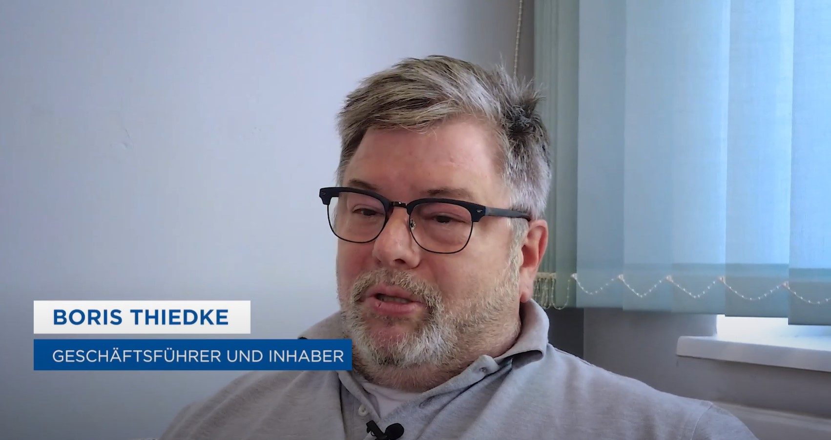 Masterduct: Referência do revendedor de miniaturas de vídeo Induflex